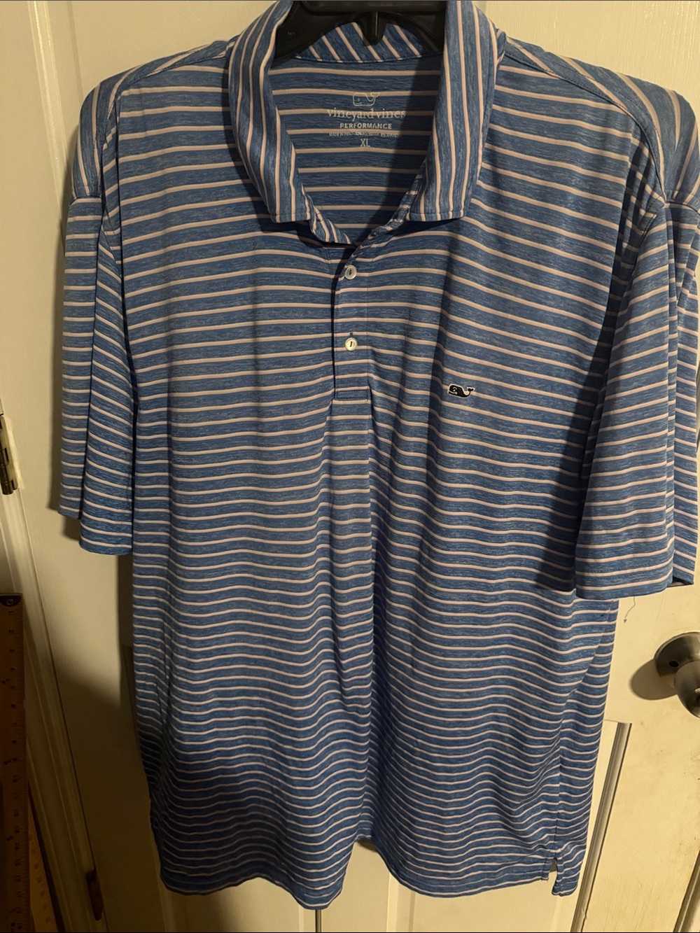 Vineyard Vines Men’s Blue and White Striped Performance Polo